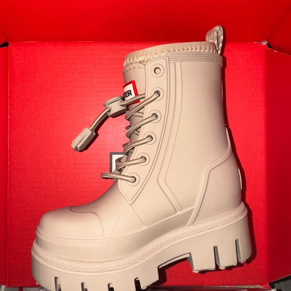 Hunter Kids Beige Boots